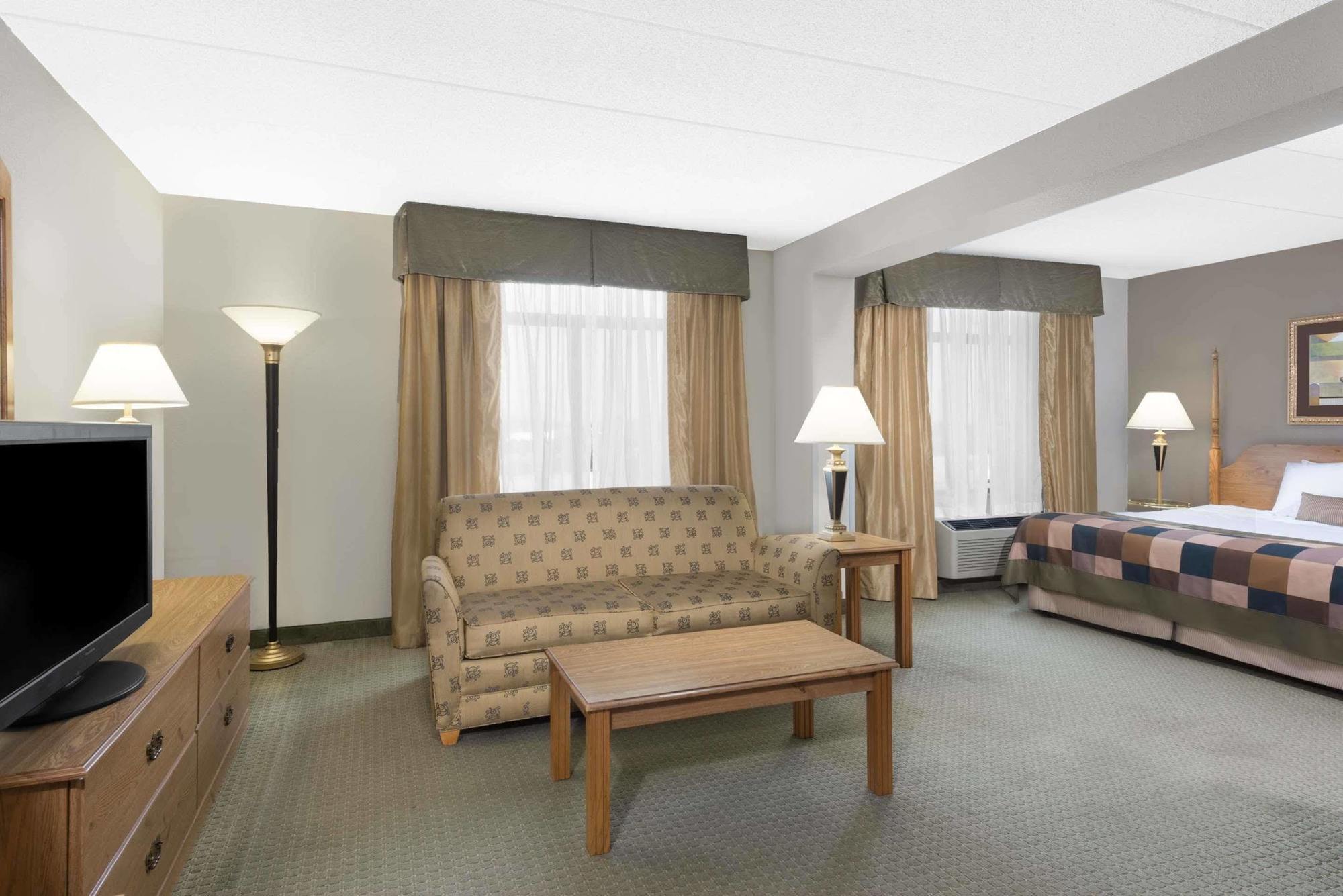 Wingate By Wyndham מכניקסבורג מראה חיצוני תמונה