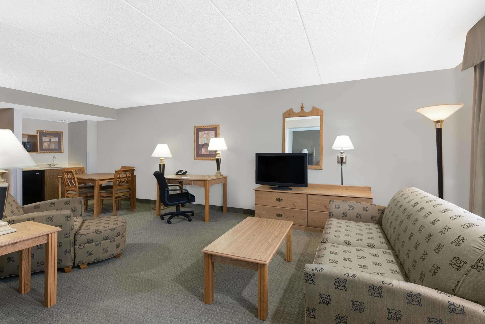 Wingate By Wyndham מכניקסבורג מראה חיצוני תמונה